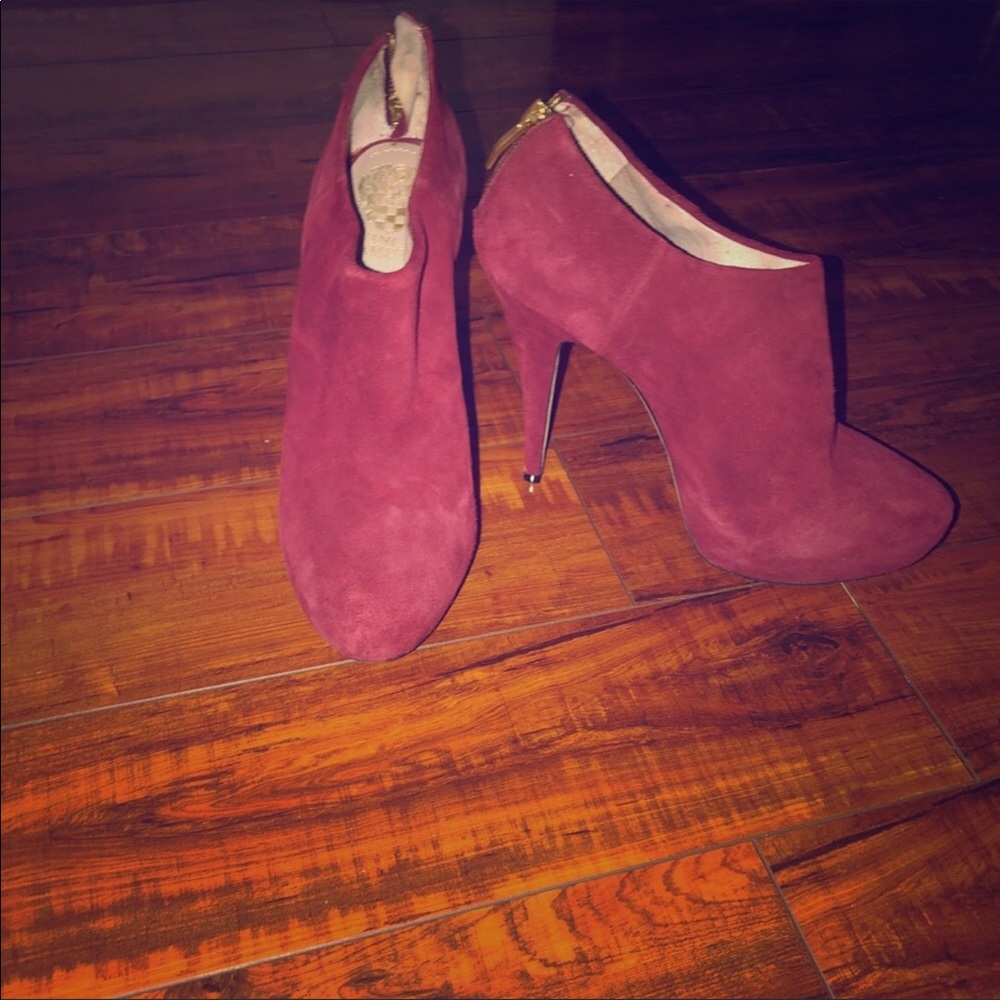Vince Camuto Cranberry Ankle Boots